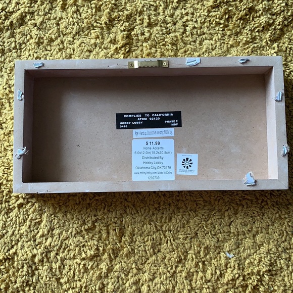 Wall Decor - Picture 3 of 3